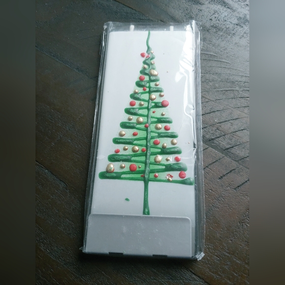 flatyz Holiday Unopened Flatyz Candle Poshmark